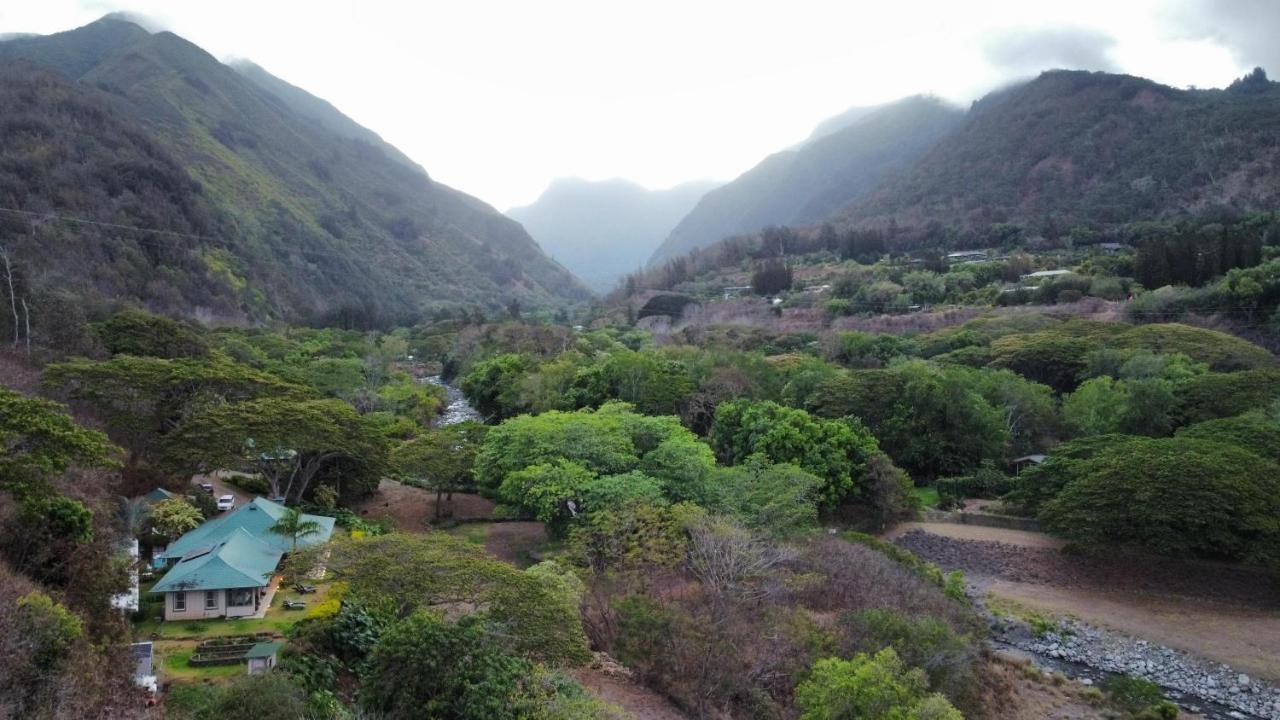 Iao Valley Inn Wailuku Екстериор снимка